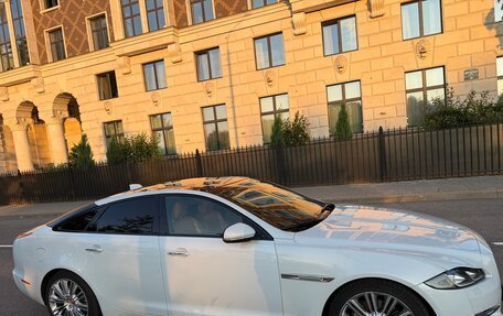 Jaguar XJ IV (X351), 2017 год, 2 990 000 рублей, 3 фотография