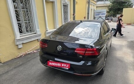 Volkswagen Passat B8 рестайлинг, 2017 год, 1 900 000 рублей, 5 фотография
