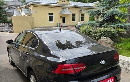 Volkswagen Passat B8 рестайлинг, 2017 год, 1 900 000 рублей, 6 фотография