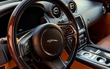 Jaguar XJ IV (X351), 2017 год, 2 990 000 рублей, 11 фотография