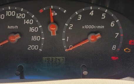 Nissan Micra III, 2003 год, 300 000 рублей, 3 фотография