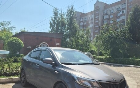 KIA Rio III рестайлинг, 2016 год, 860 000 рублей, 2 фотография