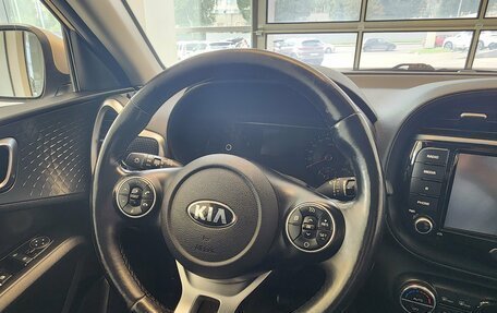 KIA Soul III, 2021 год, 1 690 000 рублей, 13 фотография