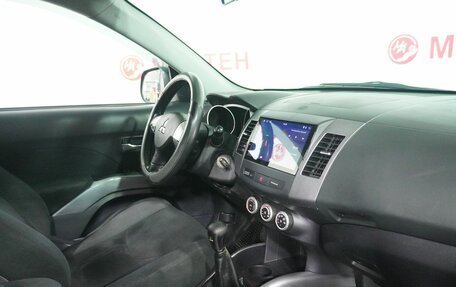 Mitsubishi Outlander III рестайлинг 3, 2008 год, 1 020 000 рублей, 10 фотография