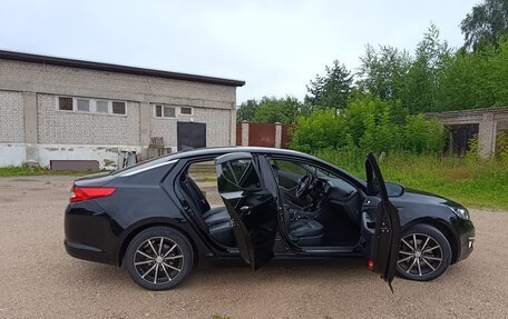 KIA Optima III, 2011 год, 1 045 000 рублей, 21 фотография
