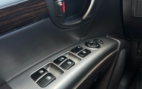 Hyundai Santa Fe III рестайлинг, 2010 год, 799 000 рублей, 12 фотография
