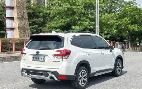 Subaru Forester, 2021 год, 2 300 000 рублей, 5 фотография