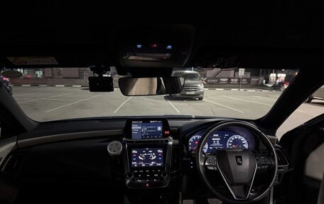 Toyota Crown, 2020 год, 3 600 000 рублей, 6 фотография