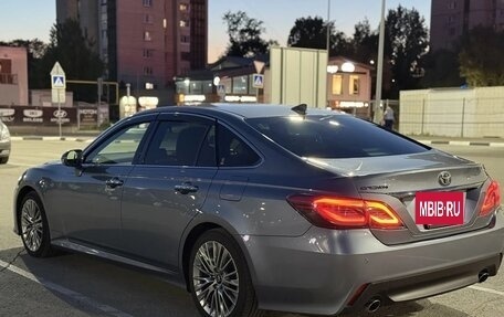Toyota Crown, 2020 год, 3 600 000 рублей, 5 фотография