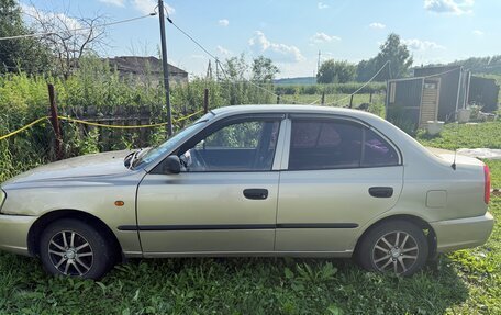 Hyundai Accent II, 2005 год, 310 000 рублей, 3 фотография