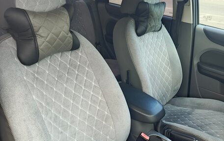 Ford Focus II рестайлинг, 2010 год, 750 000 рублей, 13 фотография