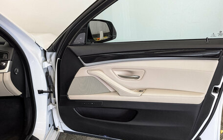 BMW 5 серия, 2016 год, 2 950 000 рублей, 23 фотография