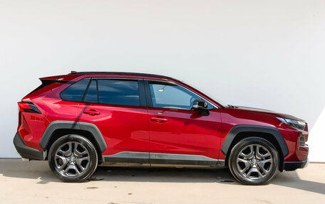 Toyota RAV4, 2023 год, 3 750 000 рублей, 4 фотография