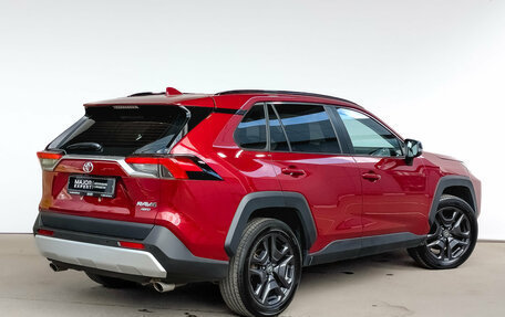 Toyota RAV4, 2023 год, 3 750 000 рублей, 5 фотография