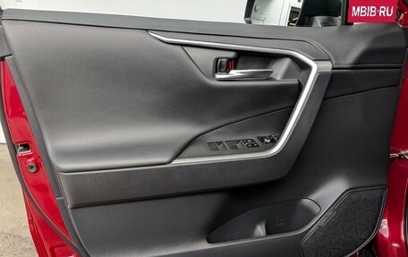 Toyota RAV4, 2023 год, 3 750 000 рублей, 18 фотография