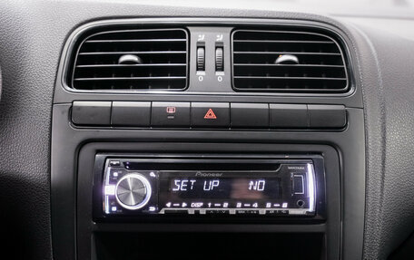 Volkswagen Polo VI (EU Market), 2012 год, 696 000 рублей, 6 фотография