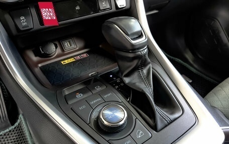 Toyota RAV4, 2023 год, 3 750 000 рублей, 29 фотография