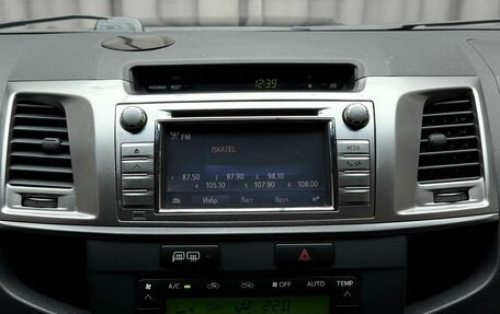 Toyota Hilux VII, 2014 год, 2 399 000 рублей, 13 фотография