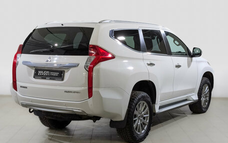 Mitsubishi Pajero Sport III рестайлинг, 2018 год, 3 095 000 рублей, 5 фотография