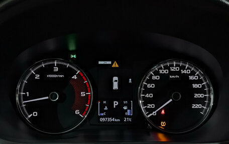 Mitsubishi Pajero Sport III рестайлинг, 2018 год, 3 095 000 рублей, 15 фотография