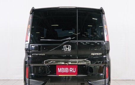Honda Stepwgn IV, 2019 год, 2 299 000 рублей, 6 фотография