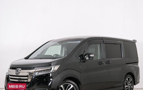 Honda Stepwgn IV, 2019 год, 2 299 000 рублей, 4 фотография