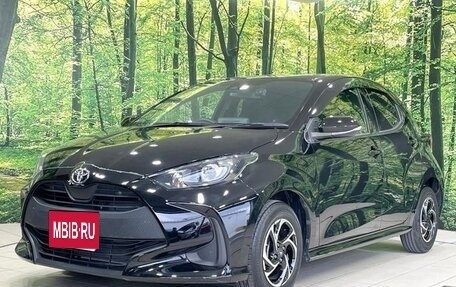 Toyota Yaris, 2023 год, 940 300 рублей, 1 фотография