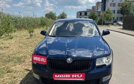 Skoda Superb III рестайлинг, 2011 год, 932 000 рублей, 4 фотография