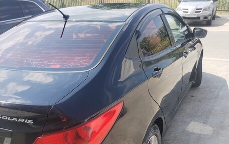 Hyundai Solaris II рестайлинг, 2012 год, 700 000 рублей, 3 фотография