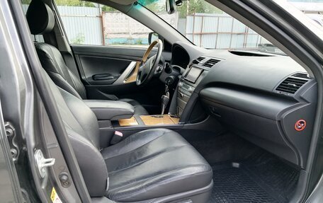 Toyota Camry, 2006 год, 1 190 000 рублей, 8 фотография
