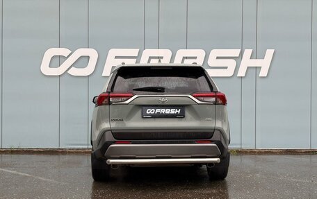Toyota RAV4, 2019 год, 3 490 000 рублей, 4 фотография