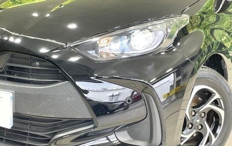 Toyota Yaris, 2023 год, 940 300 рублей, 2 фотография