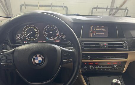 BMW 5 серия, 2013 год, 1 410 000 рублей, 14 фотография
