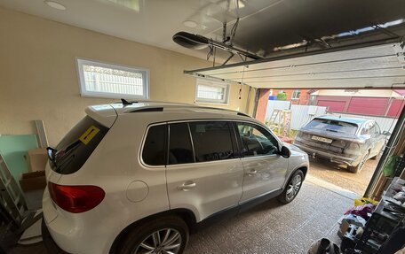 Volkswagen Tiguan I, 2012 год, 1 500 000 рублей, 4 фотография