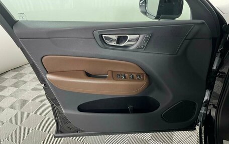 Volvo XC60 II, 2020 год, 3 999 000 рублей, 9 фотография