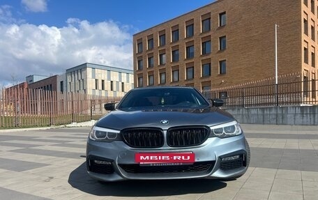 BMW 5 серия, 2018 год, 2 600 000 рублей, 2 фотография