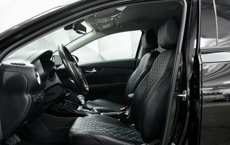 KIA Cerato IV, 2022 год, 2 420 000 рублей, 10 фотография
