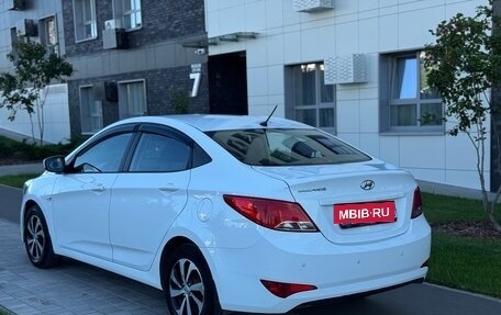 Hyundai Solaris II рестайлинг, 2016 год, 835 000 рублей, 4 фотография