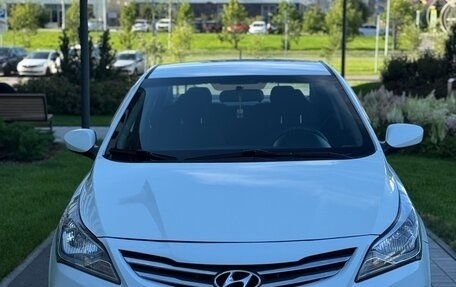 Hyundai Solaris II рестайлинг, 2016 год, 835 000 рублей, 12 фотография