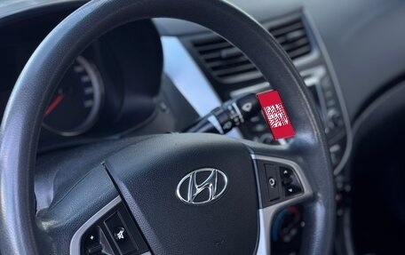 Hyundai Solaris II рестайлинг, 2016 год, 835 000 рублей, 19 фотография