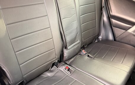 Toyota RAV4, 2019 год, 2 800 000 рублей, 6 фотография