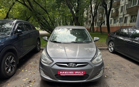 Hyundai Solaris II рестайлинг, 2012 год, 649 000 рублей, 2 фотография