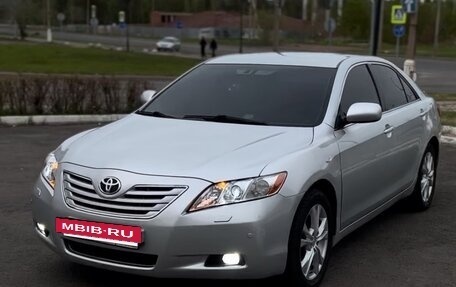 Toyota Camry, 2006 год, 1 070 000 рублей, 2 фотография