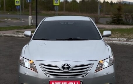 Toyota Camry, 2006 год, 1 070 000 рублей, 3 фотография