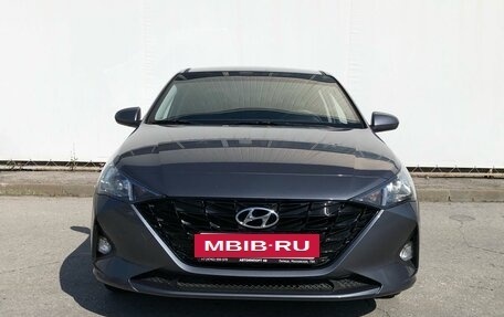 Hyundai Solaris II рестайлинг, 2022 год, 1 800 000 рублей, 7 фотография