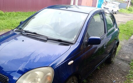 Toyota Vitz, 2000 год, 350 000 рублей, 1 фотография