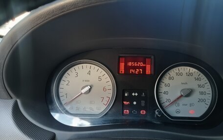 Renault Logan I, 2010 год, 485 000 рублей, 2 фотография