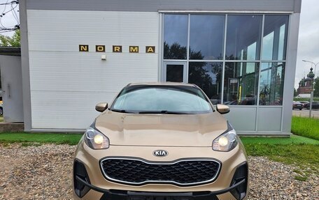 KIA Sportage IV рестайлинг, 2018 год, 1 550 000 рублей, 2 фотография