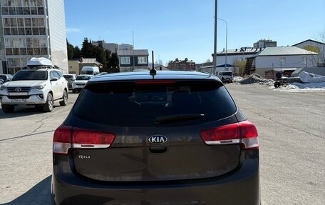KIA Rio III рестайлинг, 2017 год, 999 000 рублей, 5 фотография