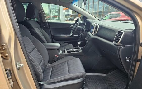 KIA Sportage IV рестайлинг, 2018 год, 1 550 000 рублей, 14 фотография